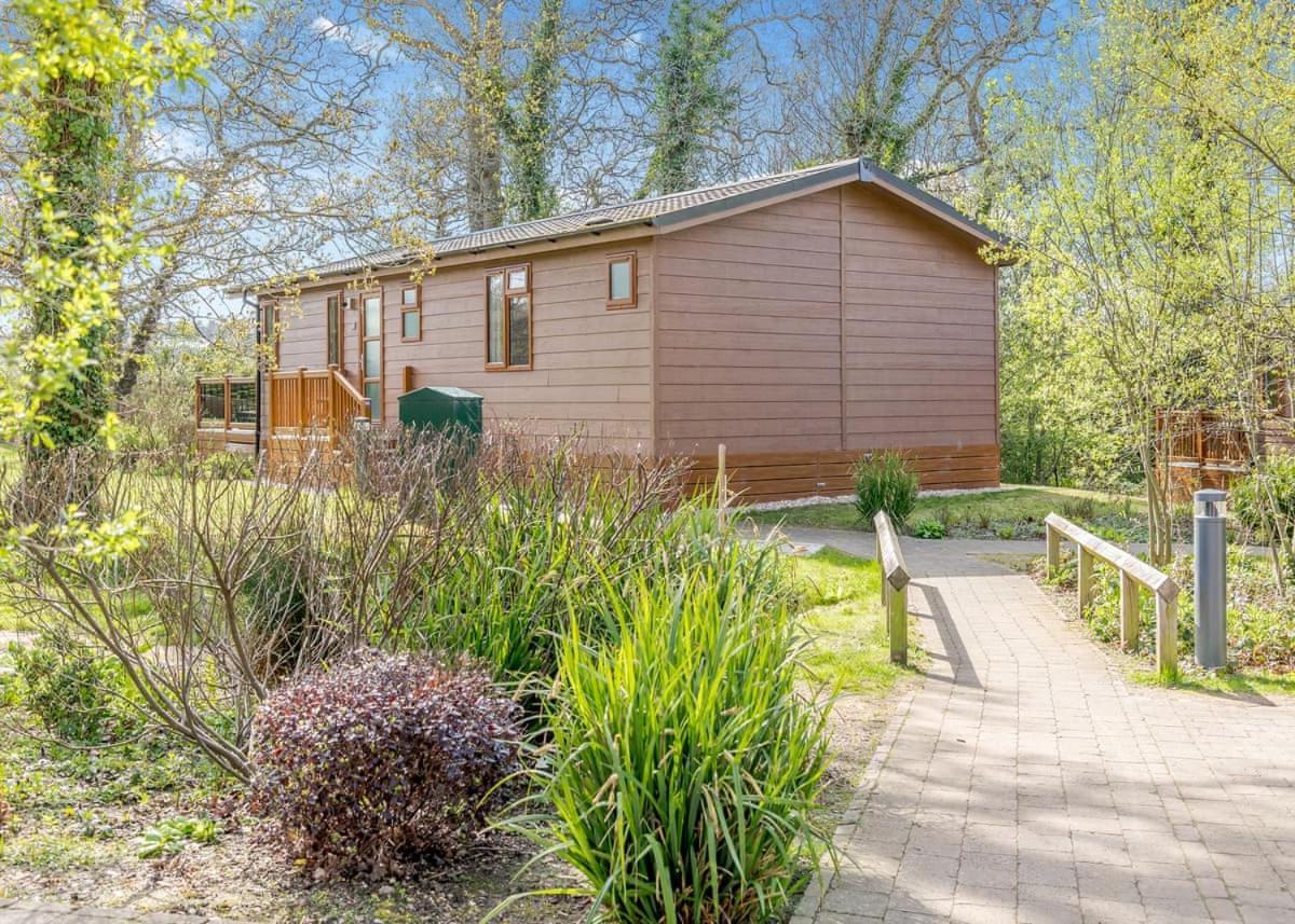Wareham Forest Lodge Retreat Lytchett Minster Εξωτερικό φωτογραφία